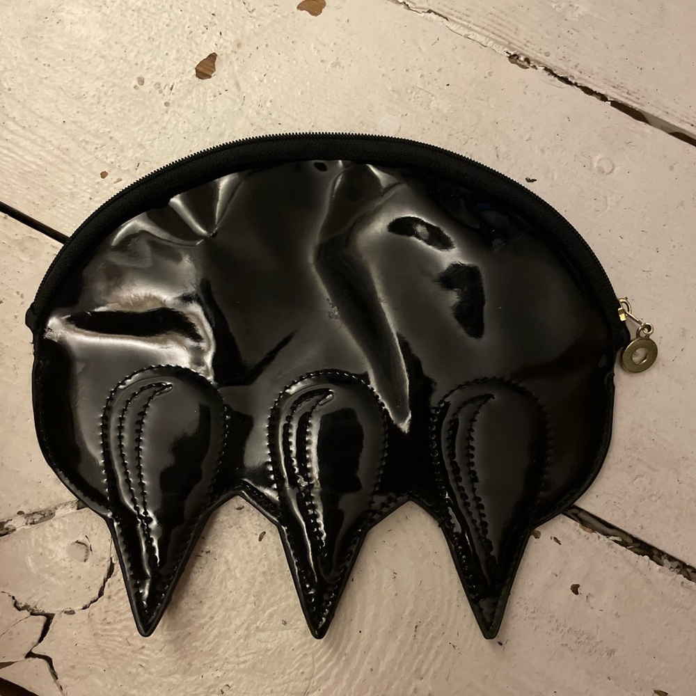 hot topic handbag c41